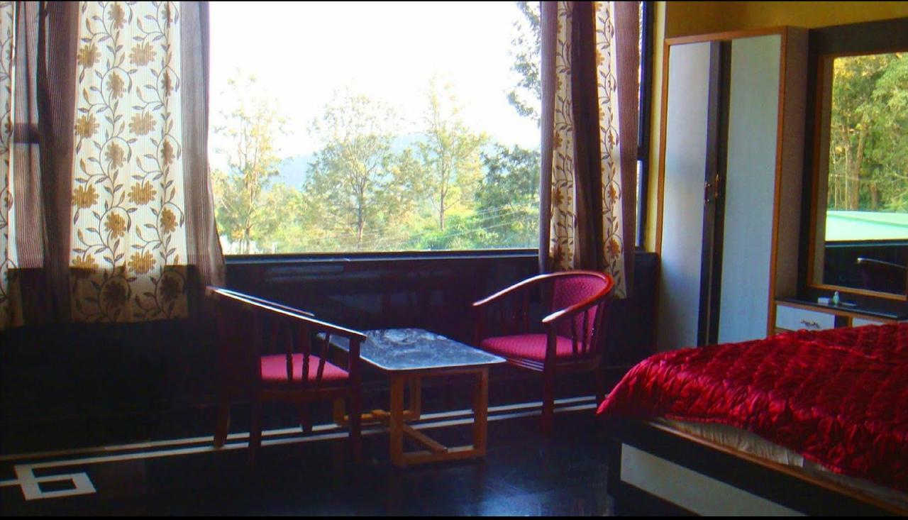 Bed and Breakfast Sri Durga Residency Yercaud Esterno foto